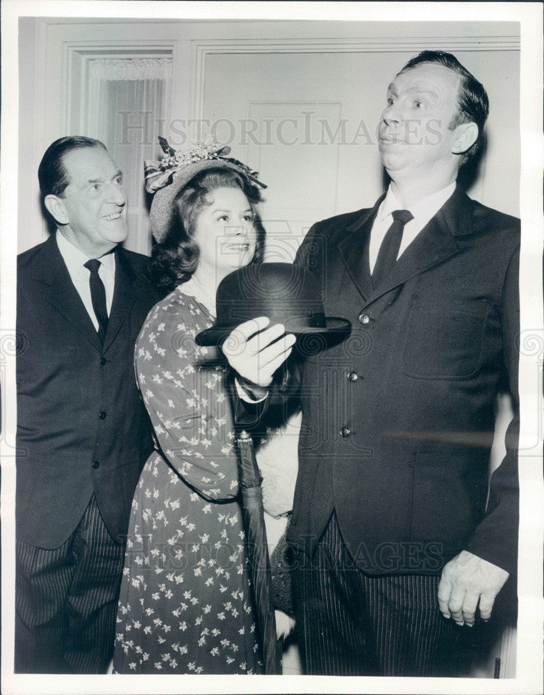 1963 Actors Slim Pickens/Stanley Holloway/Mary McCarty Press Photo - Historic Images