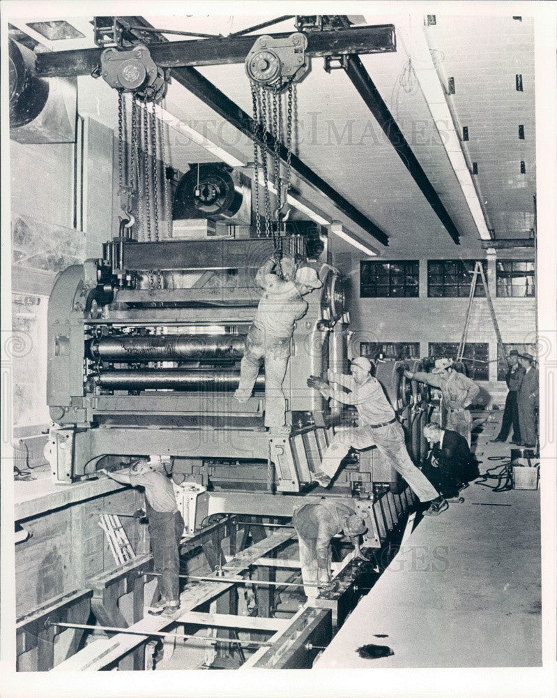 1949 Denver, Colorado The Denver Post Machinery Installed Press Photo - Historic Images