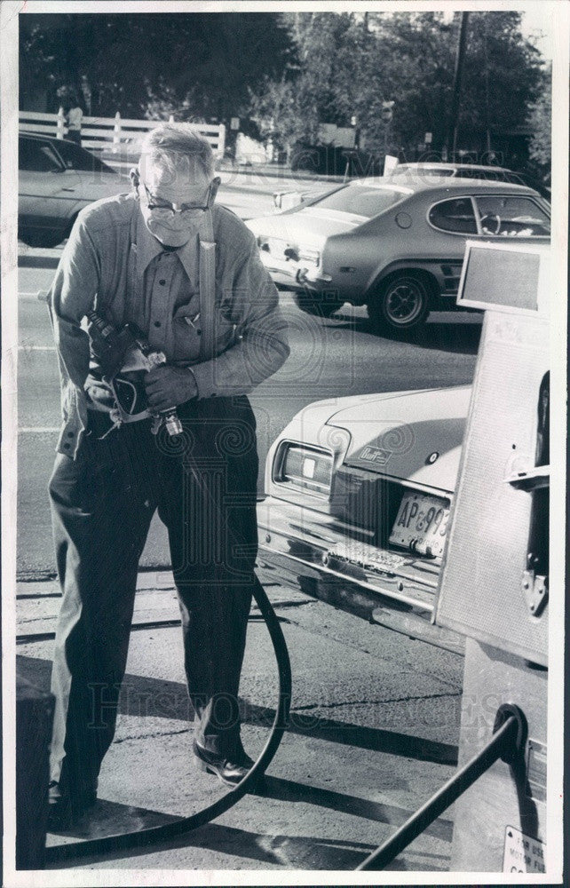 1976 Glendale, Colorado Service Station Owner Bob Gilmour Press Photo - Historic Images