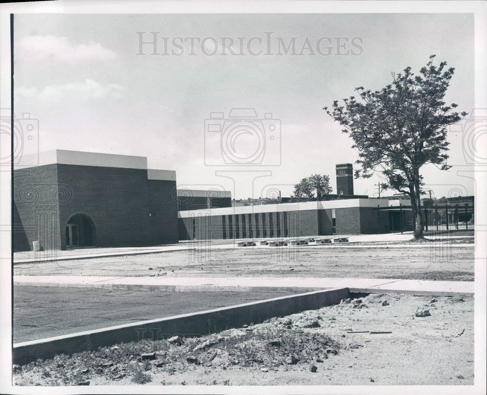 1966 Detroit, Michigan Eastern High School Press Photo - Historic Images