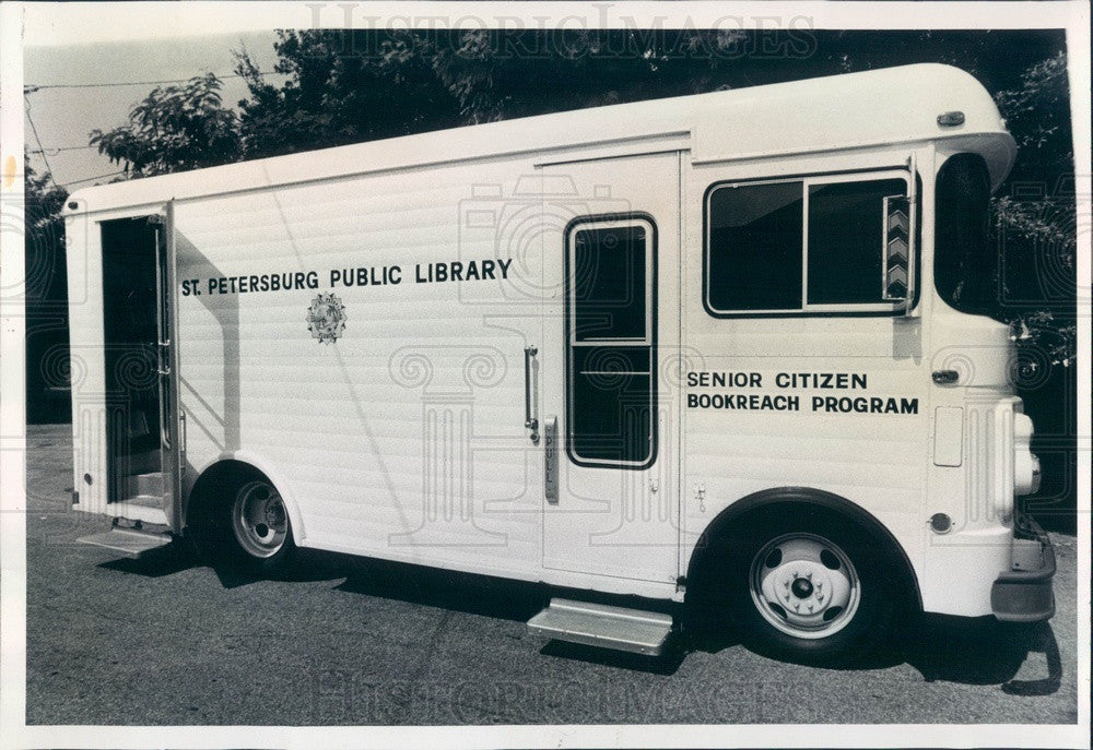1978 St Petersburg, Florida Mobile Library, Senior Citizen Bookreach Press Photo - Historic Images