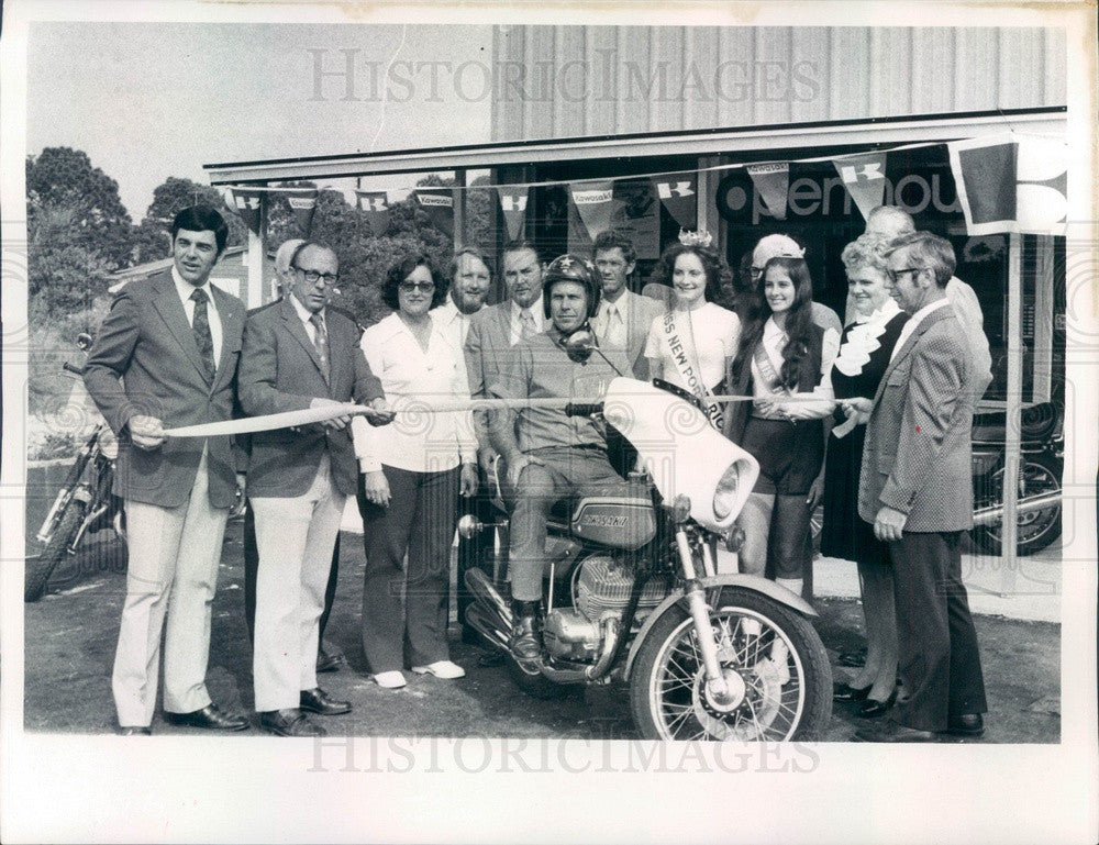 1972 Port Richey, FL Pasco Cycle Opening, President Robert Thornton Press Photo - Historic Images