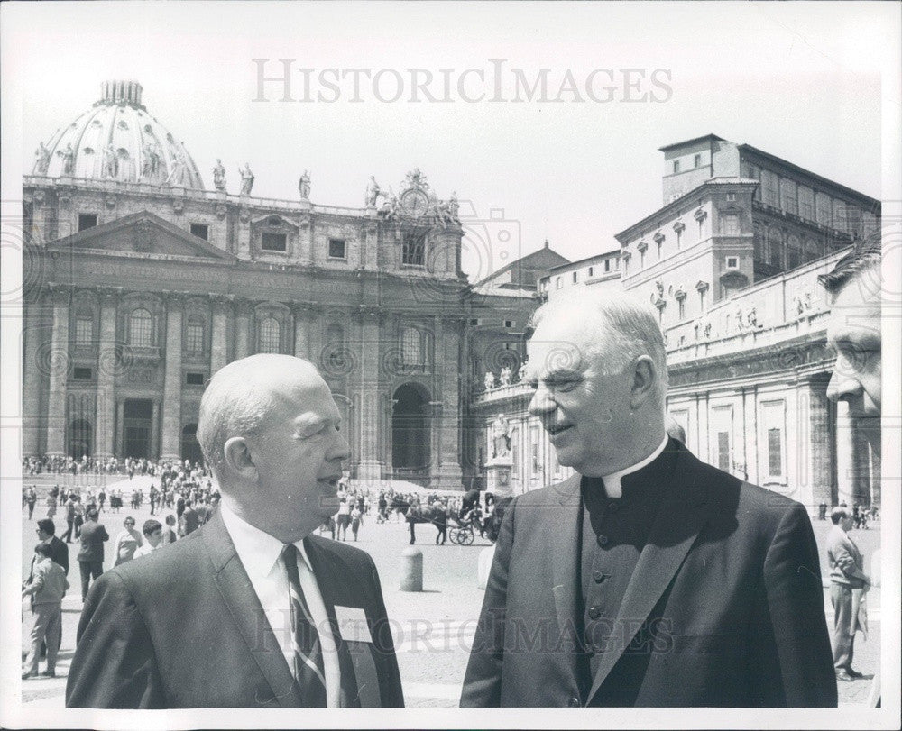 1969 Detroit, MI Archbishop John Cardinal Dearden & Harold Schachern Press Photo - Historic Images