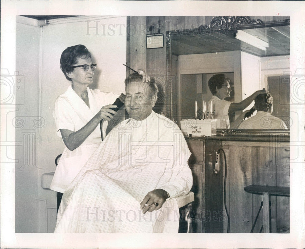 1964 Port Richey, FL Mayor John Brasher at City's First Barbershop Press Photo - Historic Images