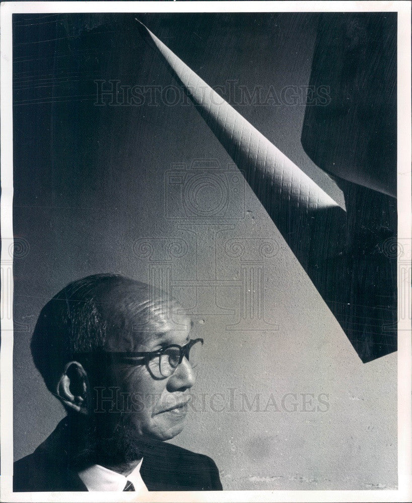 1961 Religious Leader Colbert Kurokawa &amp; Paper Stork Press Photo - Historic Images