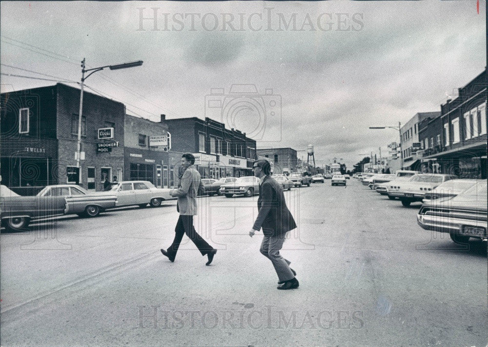 1972 Burlington, CO Congressman Byron Johnson &amp; Aide Gary Paiste Press Photo - Historic Images