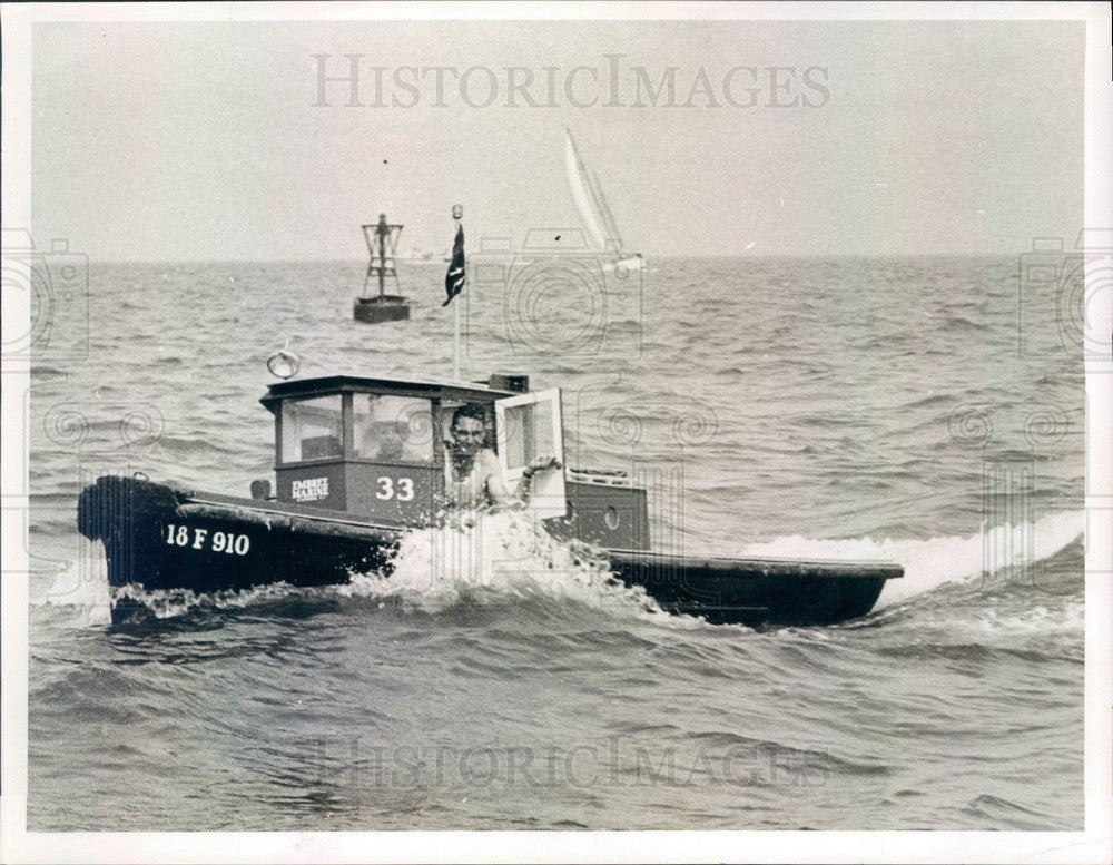 1954 St Petersburg, Florida World&#39;s Smallest Tugboat Little Sula Press Photo - Historic Images