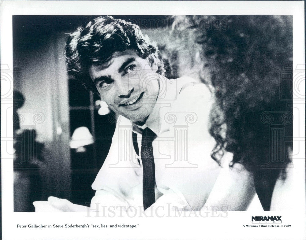 1989 American Actor/Musician/Writer Peter Gallagher Press Photo - Historic Images