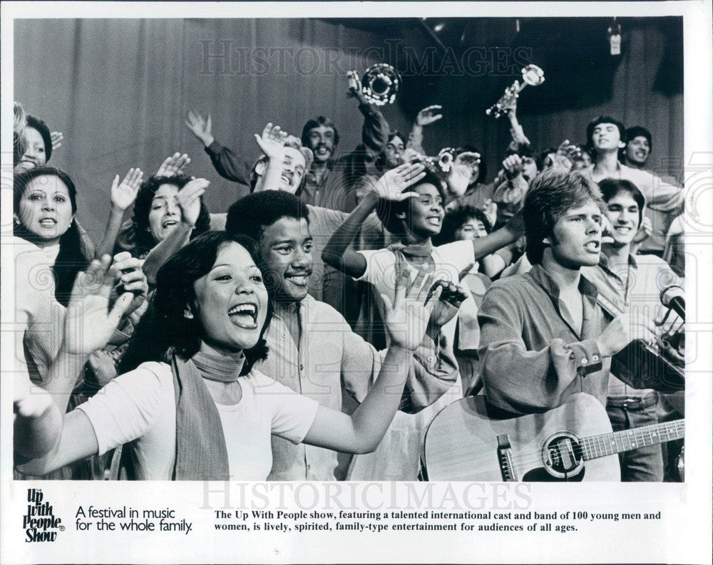 1982 Entertainers, Up With People Show Cast Press Photo - Historic Images