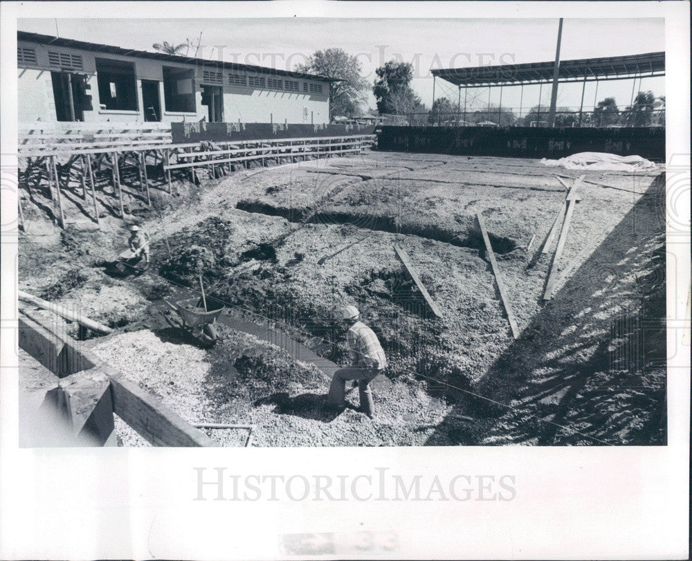 1981 St Petersburg, Florida Wildwood Community Center Construction Press Photo - Historic Images