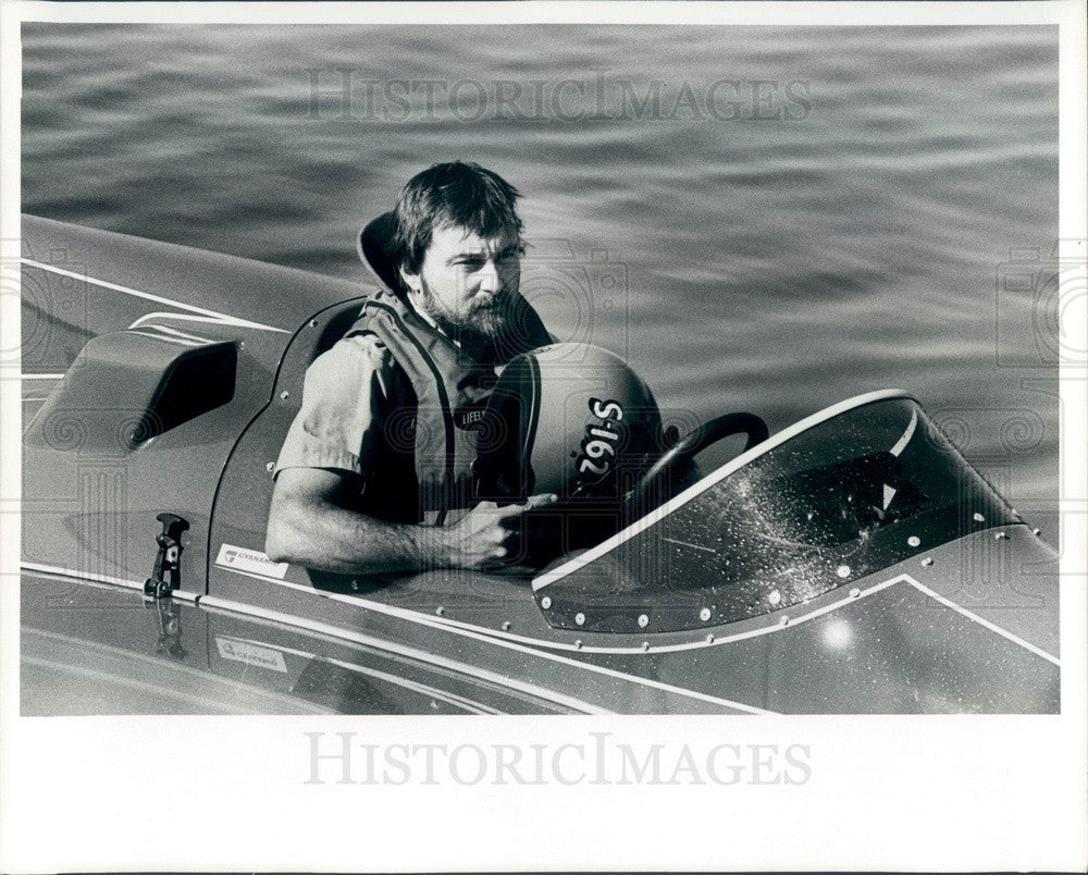 1986 St Petersburg, Florida Hydroplane Boat &amp; Driver Bob Hudgins Press Photo - Historic Images