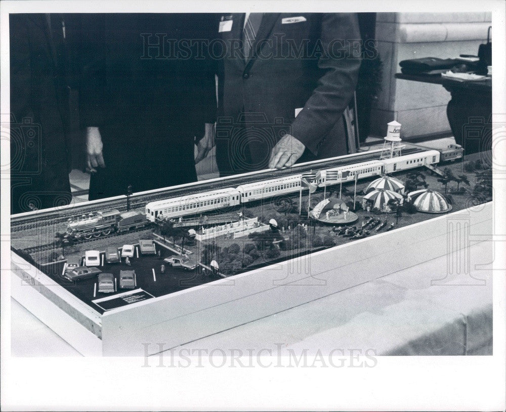 1969 Detroit, Michigan Art Institute Michigan Artrain Scale Model Press Photo - Historic Images