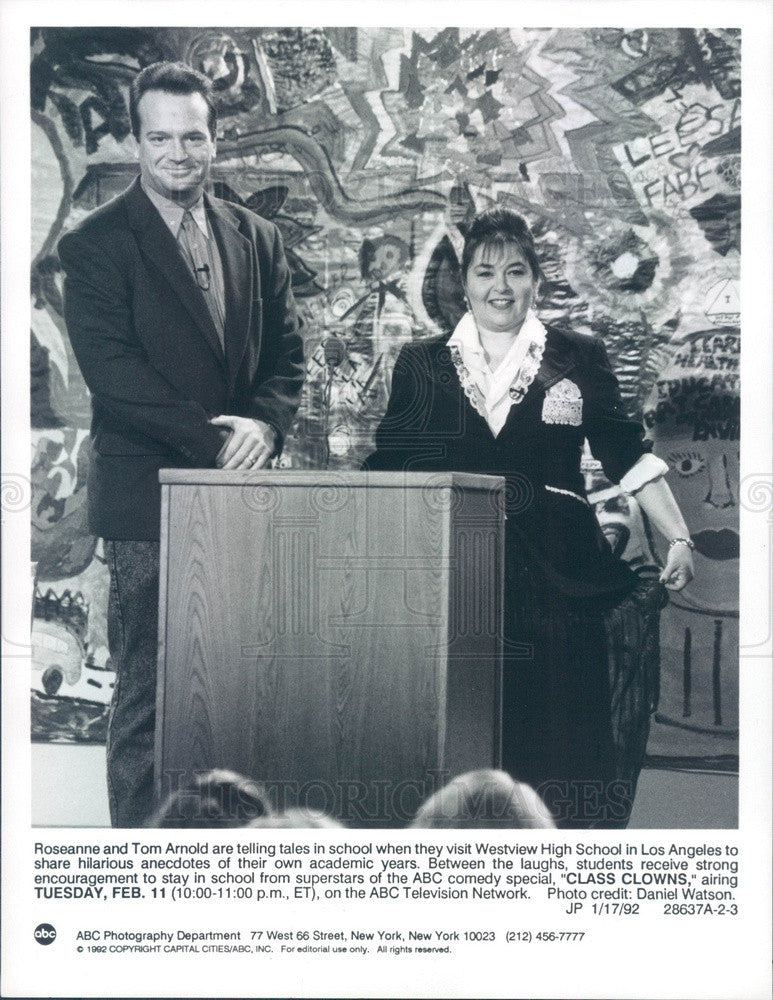 1992 Hollywood Actors Roseanne Barr &amp; Tom Arnold in Class Clowns Press Photo - Historic Images