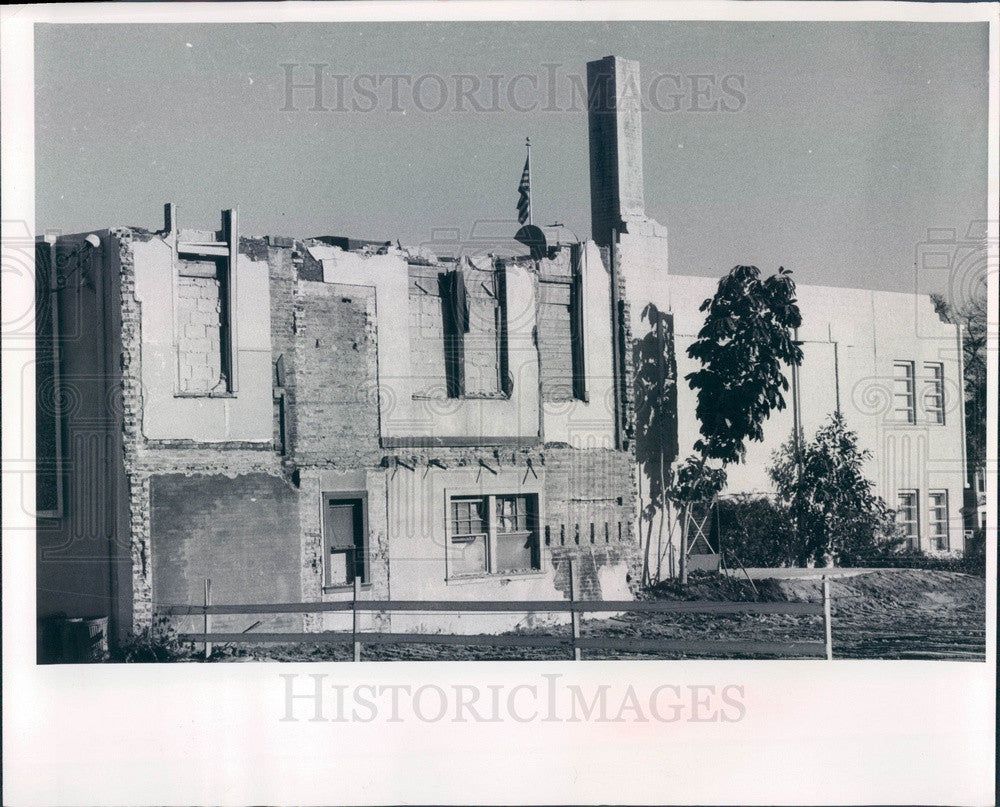 1968 St Petersburg, Florida Tourist Center Demolition Press Photo - Historic Images