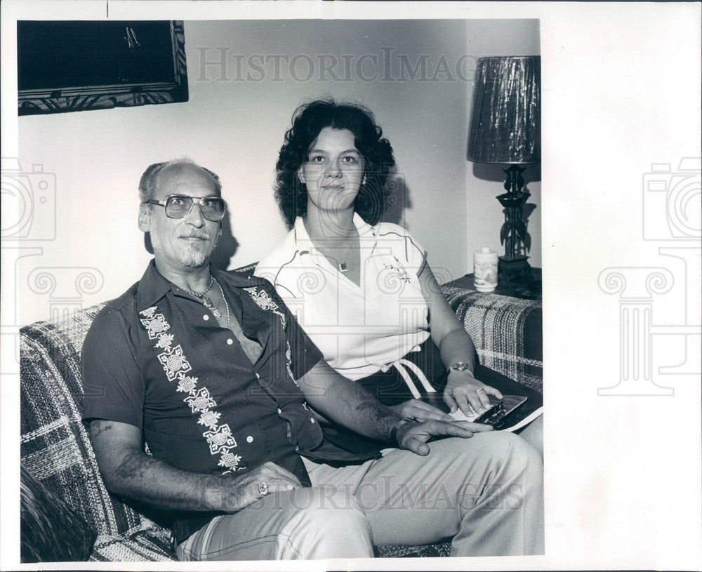 1980 Holiday, Florida Hypnotists Paul & Beverly Augur Press Photo - Historic Images