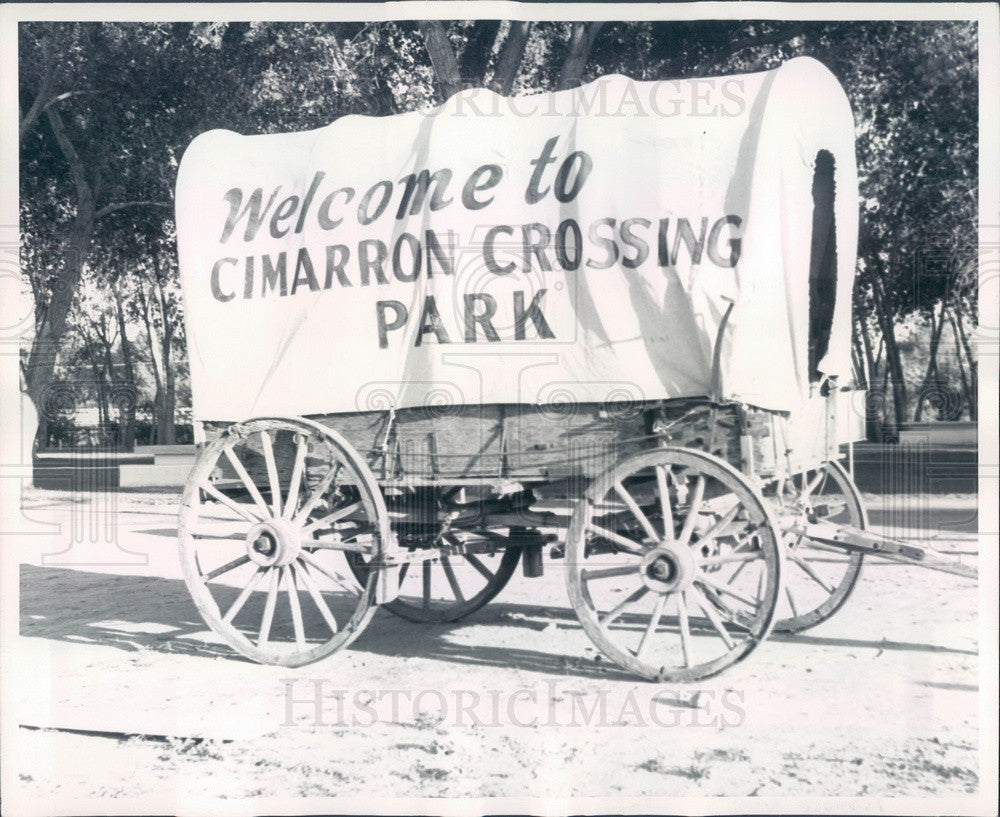 1953 Cimarron, Kansas Old Chuck Wagon at Cimarron Crossing Park Press Photo - Historic Images