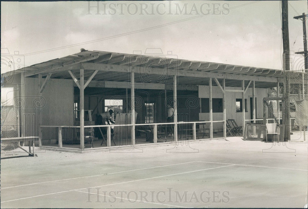 1950 St Petersburg, Florida Bartlett Park Tennis Club Clubhouse Press Photo - Historic Images