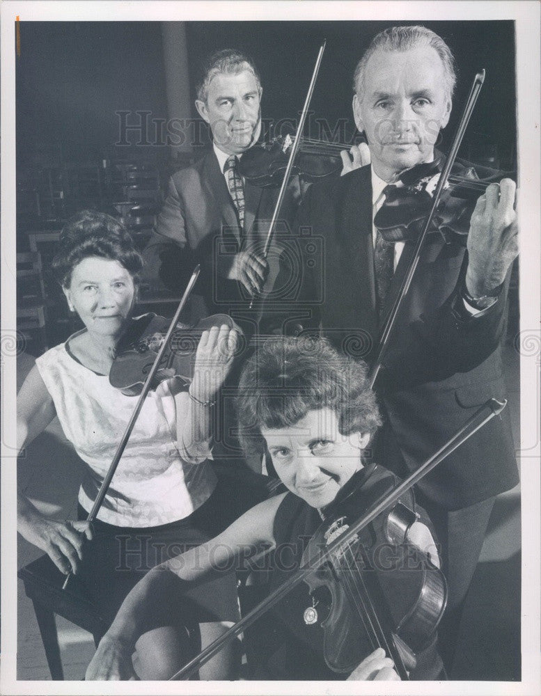 1969 St Petersburg, Florida Chamber Music Society Violinists Press Photo - Historic Images