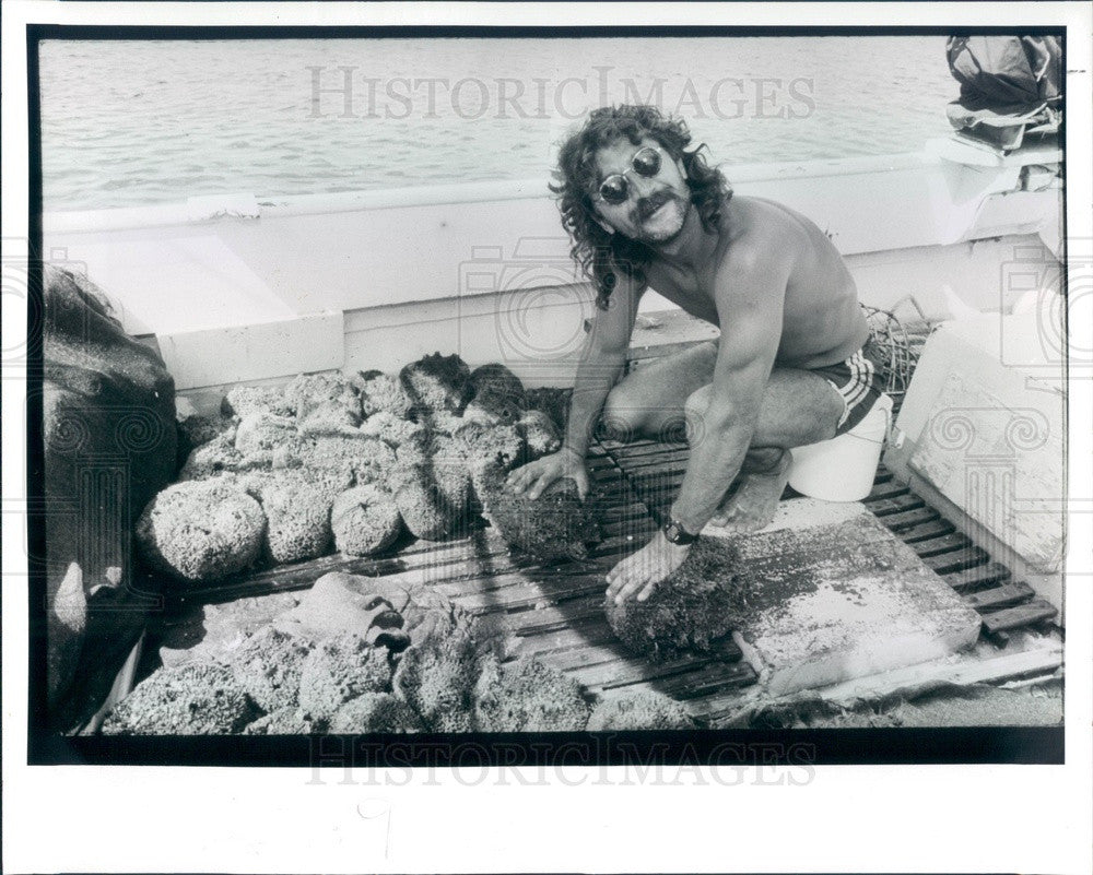 1991 Pinellas County, Florida Sponge Fisherman John Eigner Press Photo - Historic Images