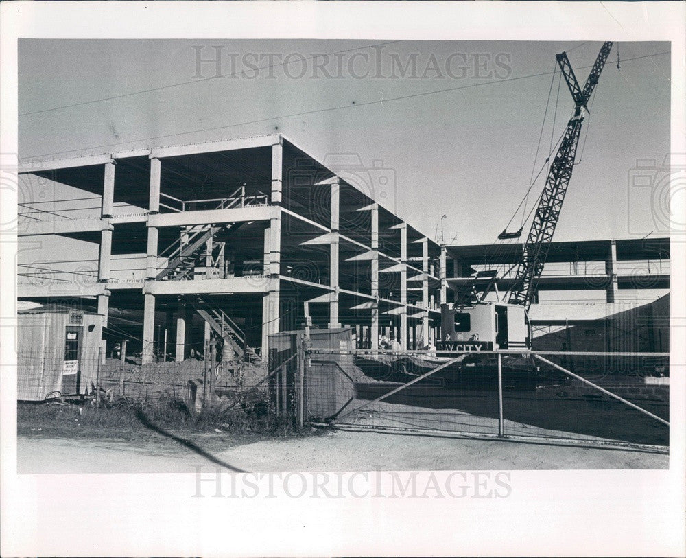 1965 St. Petersburg Florida Palms of Pasadena Hospital Addition Press Photo - Historic Images