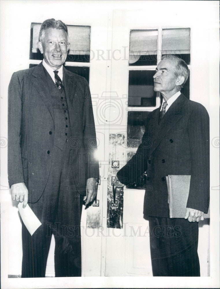 1957 US Defense Secretary Neil McElroy & Donald Quarles, Deputy Press Photo - Historic Images