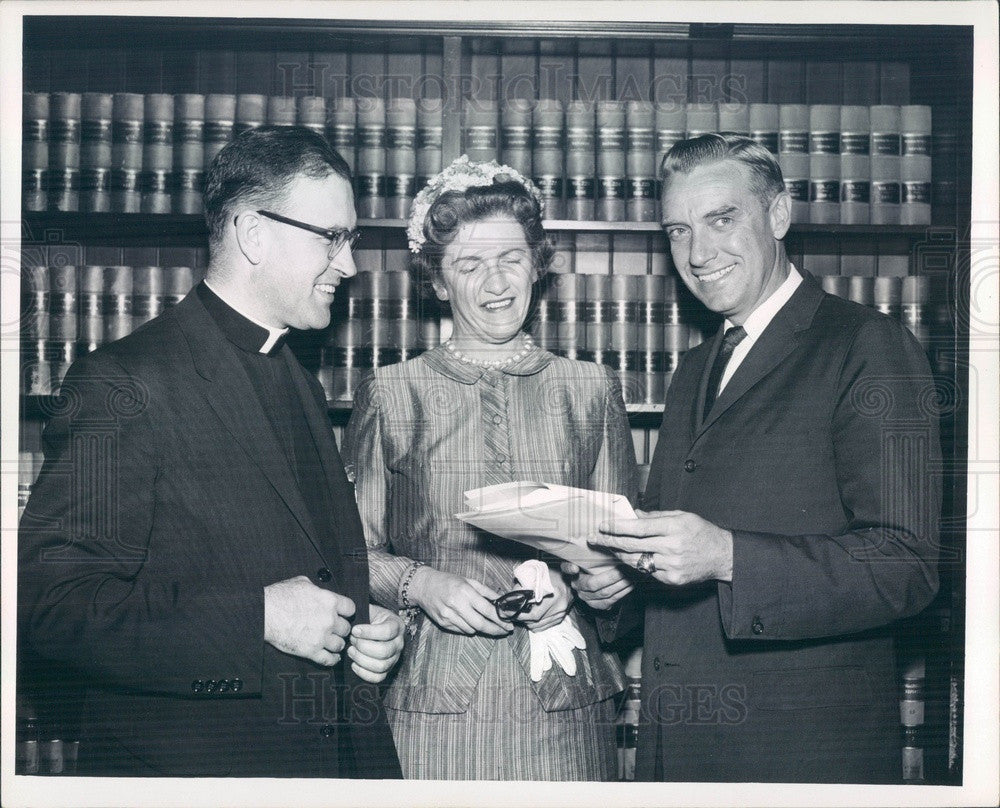 1959 Boston College Economics Dept Chairman Rev Robert McEwen Press Photo - Historic Images