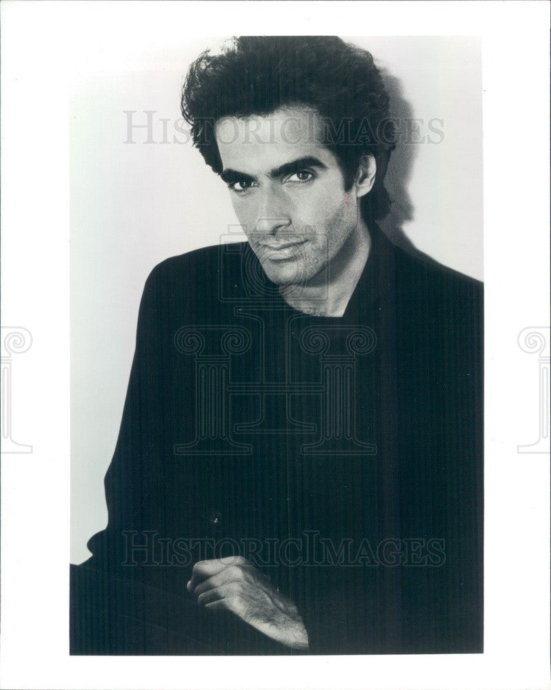 1995 American Illusionist David Copperfield Press Photo - Historic Images