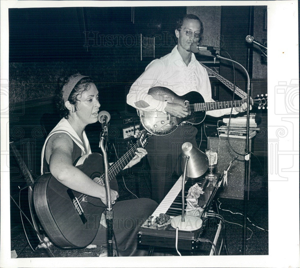 1980 Musical Duo Woodstock Nightingale Press Photo - Historic Images