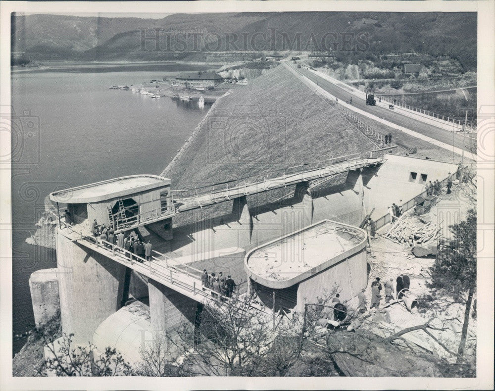 1959 Schleiden, Germany Valley Dam at Schwammenauel Reservoir Press Photo - Historic Images