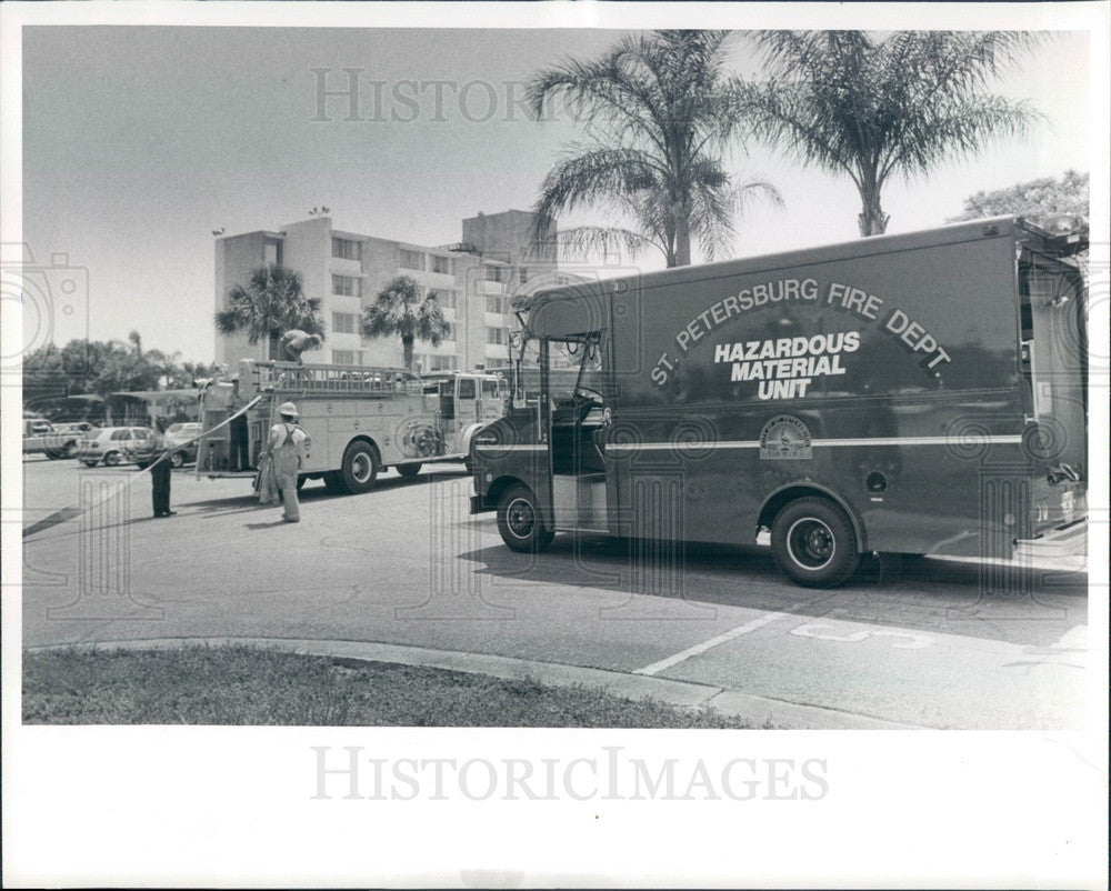 1986 St Petersburg, Florida Fire Department Vehicles Press Photo - Historic Images