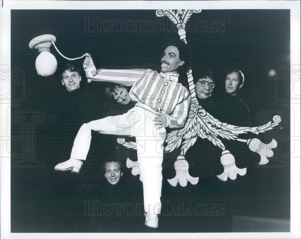 1992 Toronto Canada Black Light Puppet Theater Famous People Players Press Photo - Historic Images