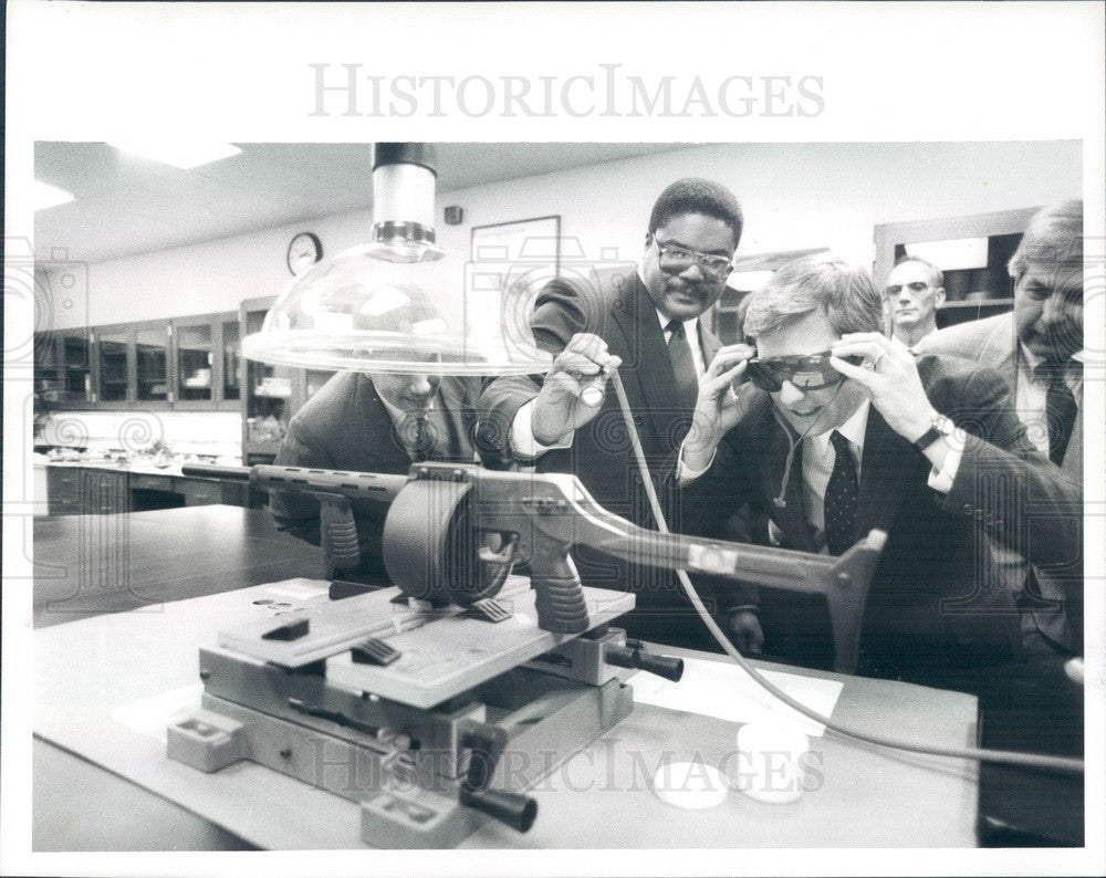 1989 Detroit, Michigan Governor James Blanchard Press Photo - Historic Images