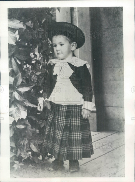 1936 Kansas Governor & Presidential Candidate Alf Landon at Age 3 Press Photo - Historic Images