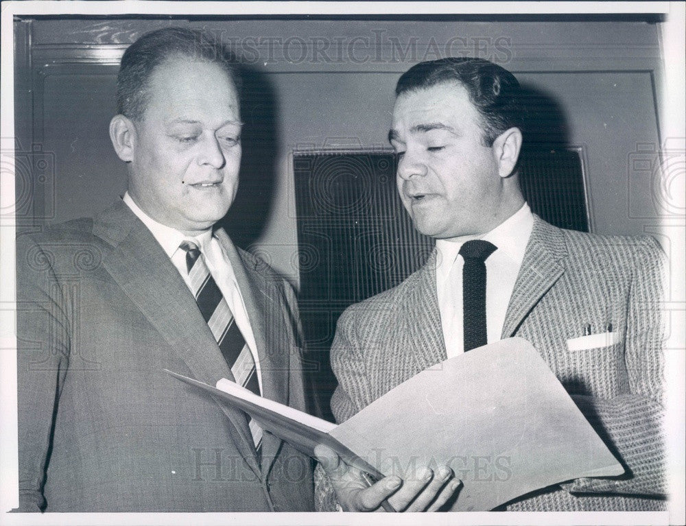 1960 Boston MA Police Det William DiGuiseppe & Capt Albert de Bruijn Press Photo - Historic Images