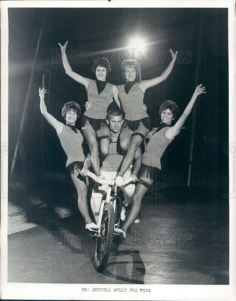 1965 Florida State University Student Circus, Bicycle Built For Five Press Photo - Historic Images