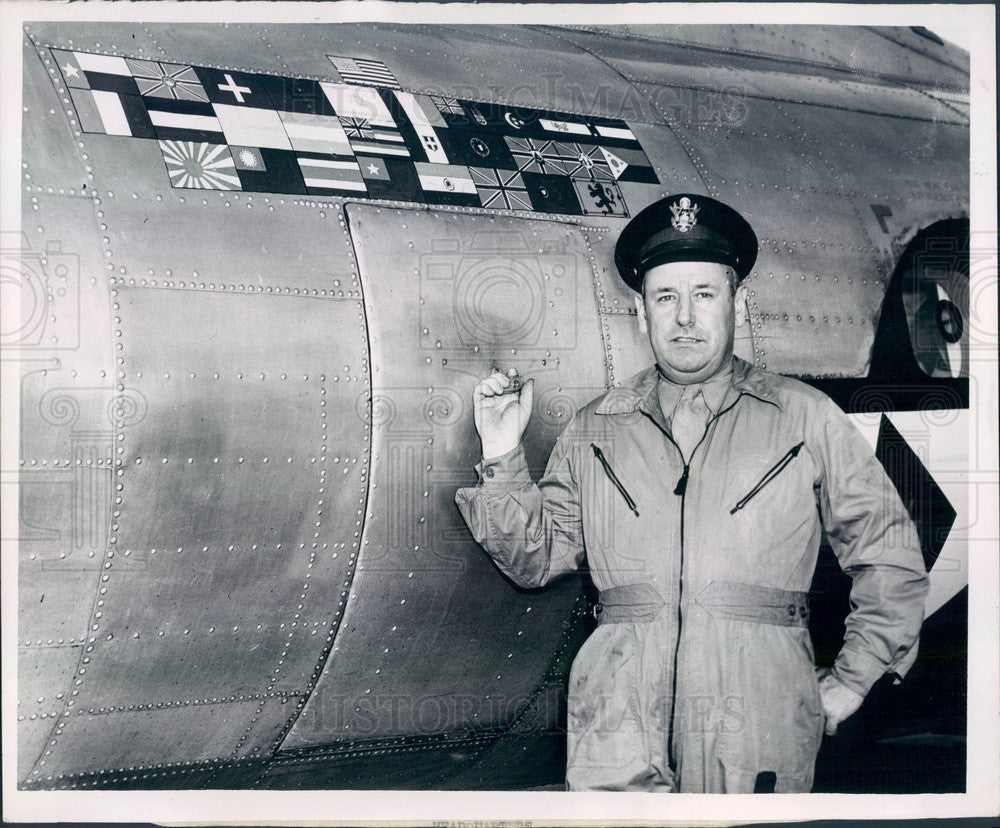 1949 Boston, MA USAF Major Thomas McGrath, Far East Air Forces Cmdr Press Photo - Historic Images