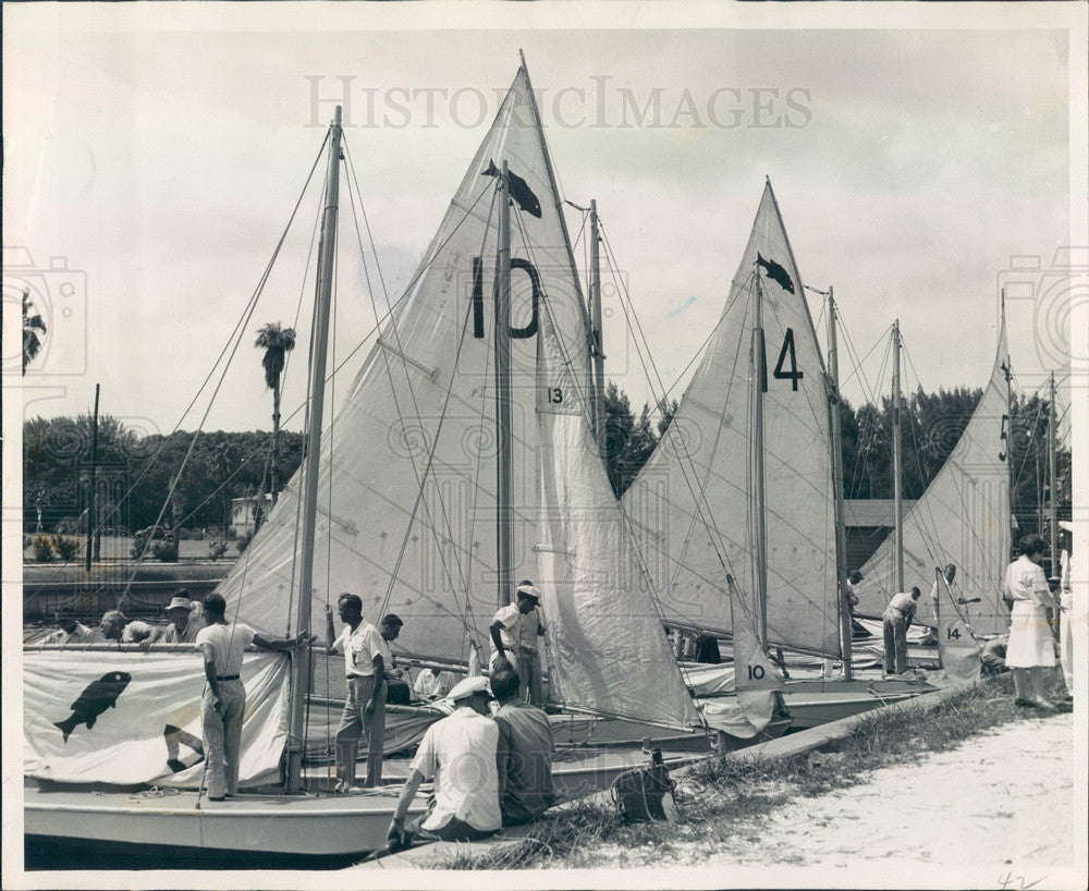 1947 St. Petersburg, Florida Lipton Challenge Boat Race Press Photo - Historic Images