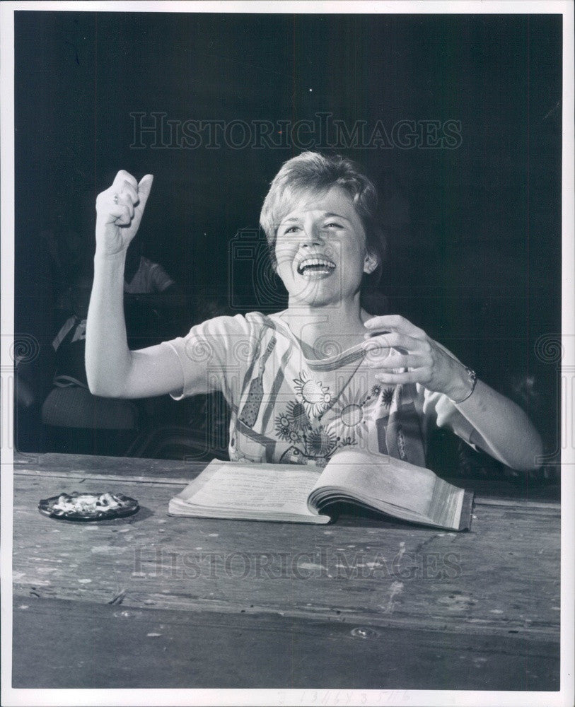 1962 Detroit, Michigan Theater Director Nancy Engel Press Photo - Historic Images