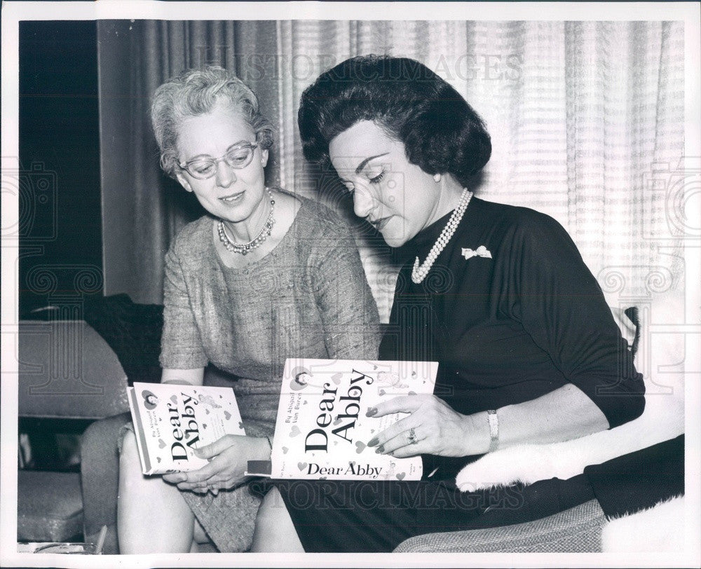 1961 Newspaper Columnist Dear Abby, Abigail Van Buren Press Photo - Historic Images