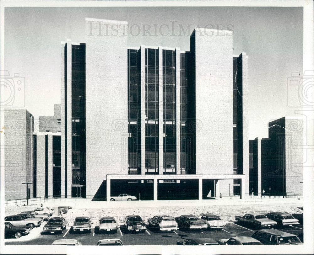 1973 Chicago, IL Masonic Medical Center, Clement Stone Pavilion Press Photo - Historic Images
