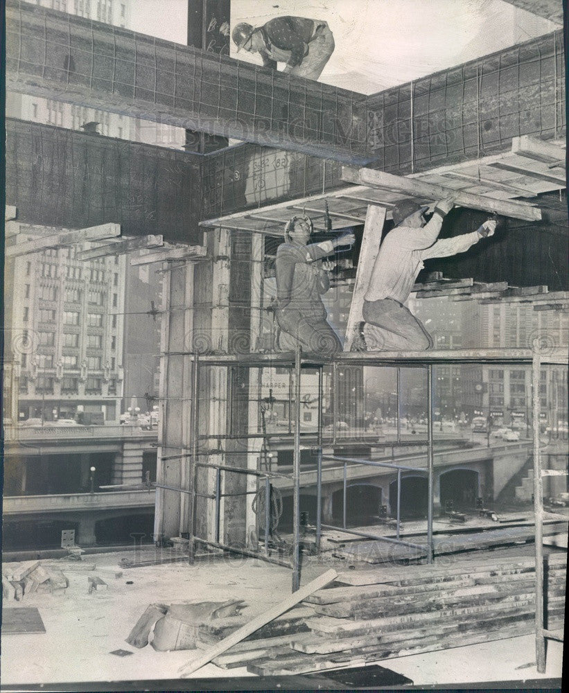 1956 Chicago, Illinois Sun-Times Bldg Construction Press Photo - Historic Images