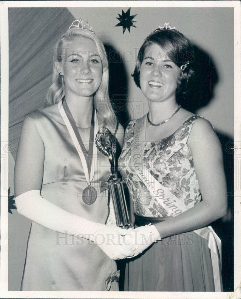 1967 Miss Teenage Colorado Springs 1968 Sharon Jubb, 67 Kris Goenzle Press Photo - Historic Images
