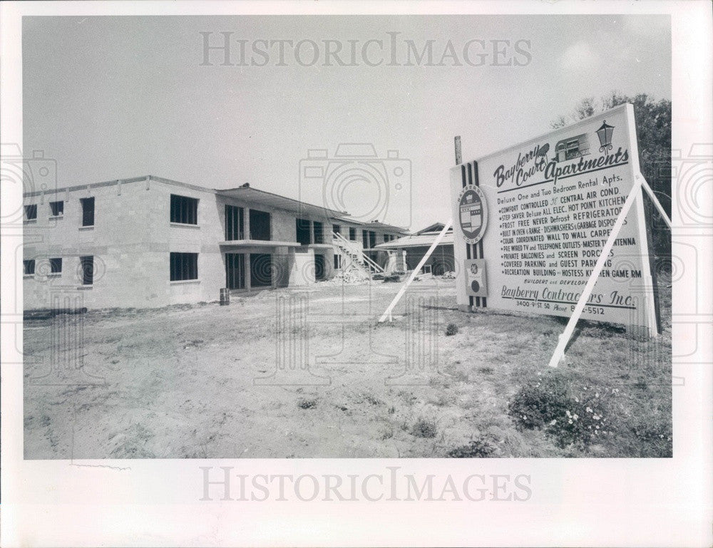 1968 St. Petersburg, Florida Bayberry Court Apartments Construction Press Photo - Historic Images