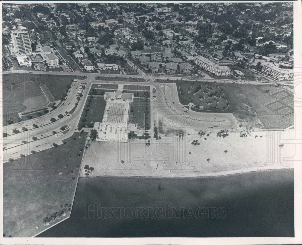 1969 St. Petersburg, Florida North Shore Park Beach Aerial View Press Photo - Historic Images