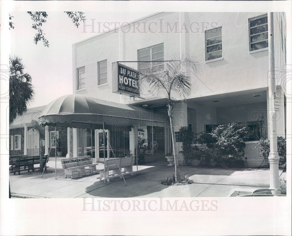 1967 St. Petersburg, Florida Bay Plaza Hotel Press Photo - Historic Images