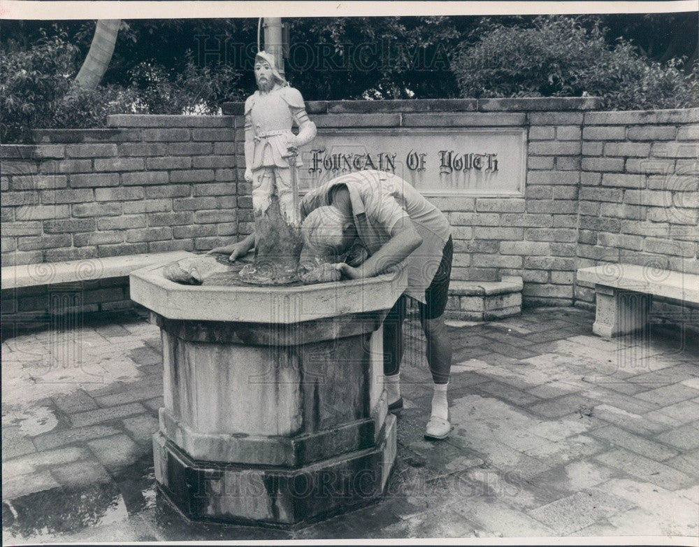 1962 St. Petersburg, Florida Ponce de Leon Fountain of Youth Press Photo - Historic Images