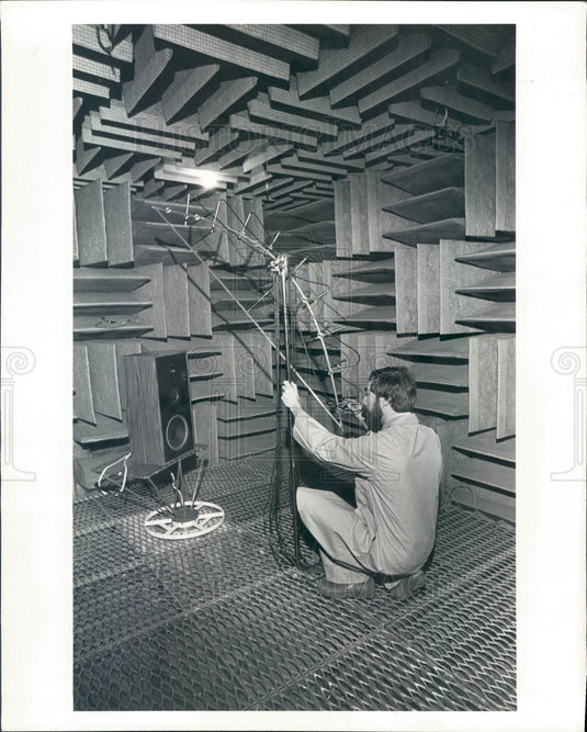 1981 Mt Vernon, NY Consumer Reports Testing Facility Consumers Union Press Photo - Historic Images