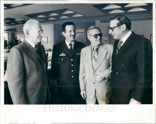 1982 Chicago, IL Sun-Times Columnist Irv Kupcinet Press Photo - Historic Images
