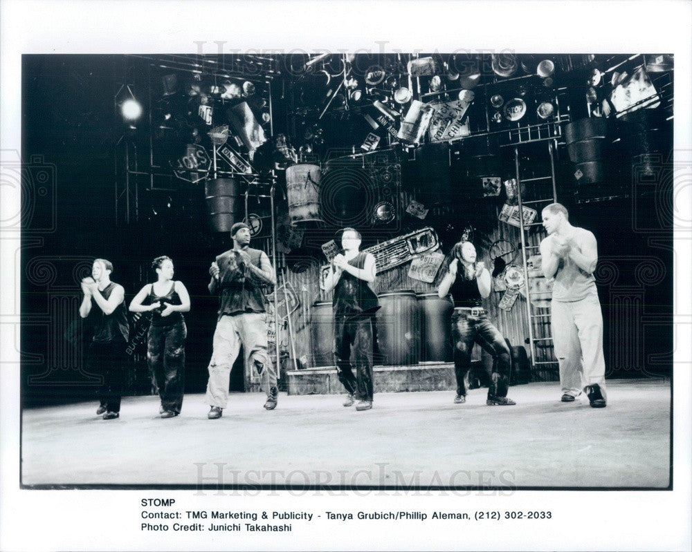 Undated Scene From Stomp Theater Production Press Photo - Historic Images
