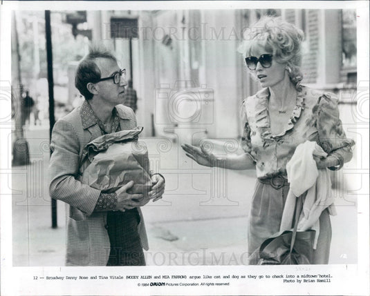 1984 American Hollywood Actors Woody Allen & Mia Farrow Press Photo - Historic Images